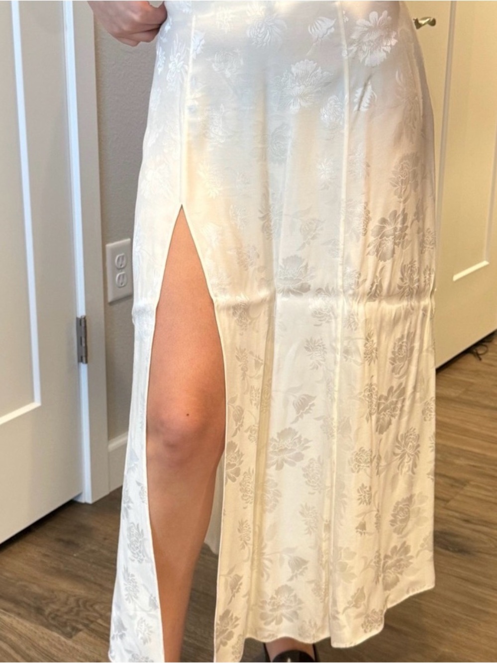 Wilfred Cream Floral Satin Maxi Skirt with Side Slit